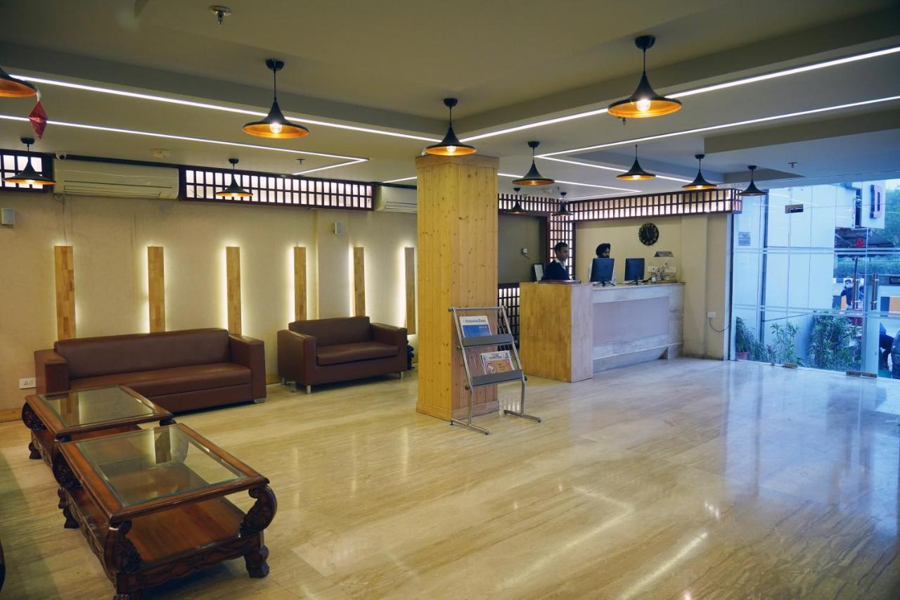 The Lohmod Hotel - Near Delhi Airport New Delhi Luaran gambar